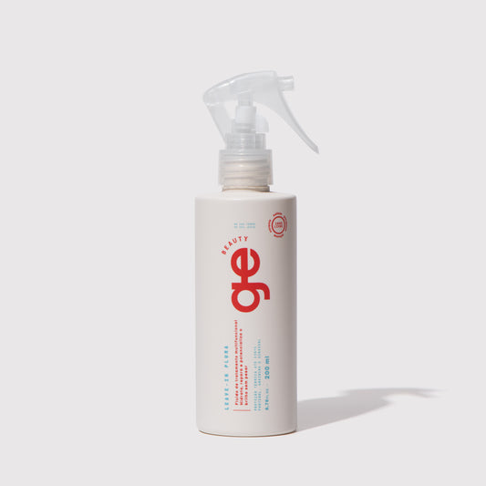 Foto still do Leave-in Pluma GE Beauty com fundo branco