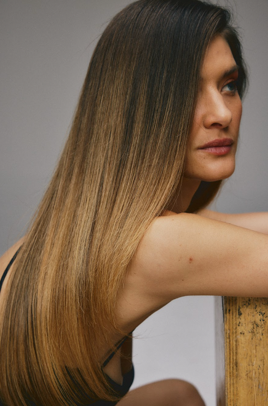 Escova duradoura e proteção térmica: conheça o Primer Liso Intacto