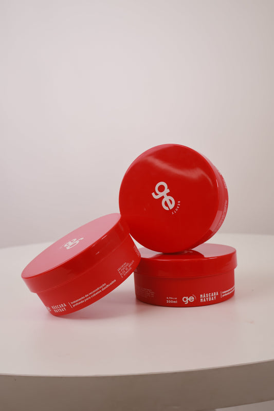 Máscara Mayday: hidratação intensa para cabelos danificados