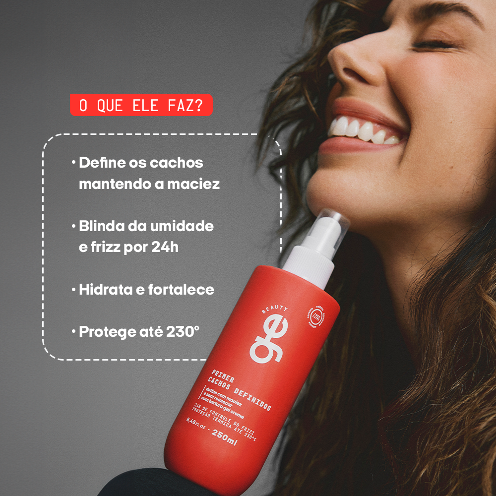 Aplicação do Primer cachos definidos GE Beauty em cabelos cacheados para definição